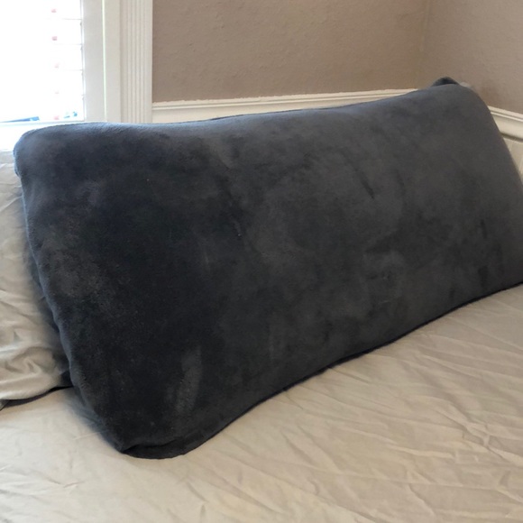 Body pillow - Picture 2 of 3